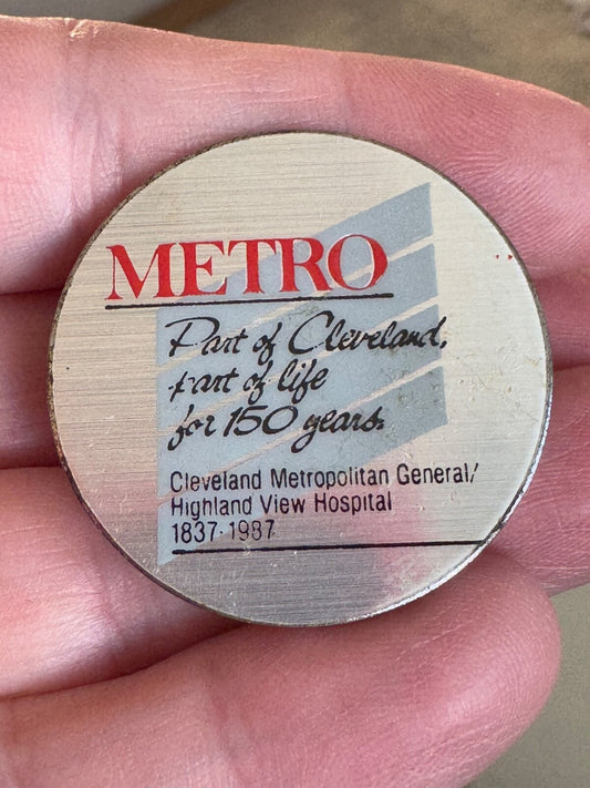1987 Cleveland Metropolitan General Highland View Hospital METRO Lapel Pin