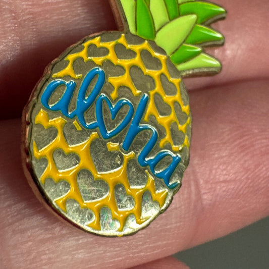 Aloha Pineapple Heart Hawaii Souvenir Tourist Lapel Pin