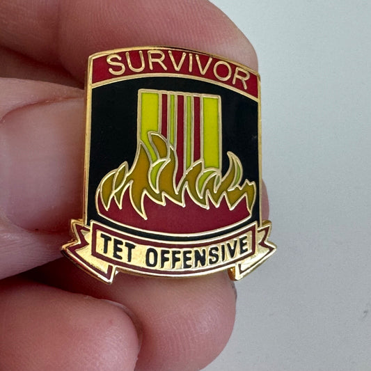 Survivor Tet Offensive Enamel Lapel Pin Gold Tone Vietnam
