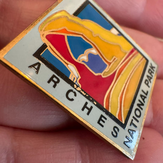 Arches National Park Souvenir Enamel Lapel Pin Colorful Delicate Arch