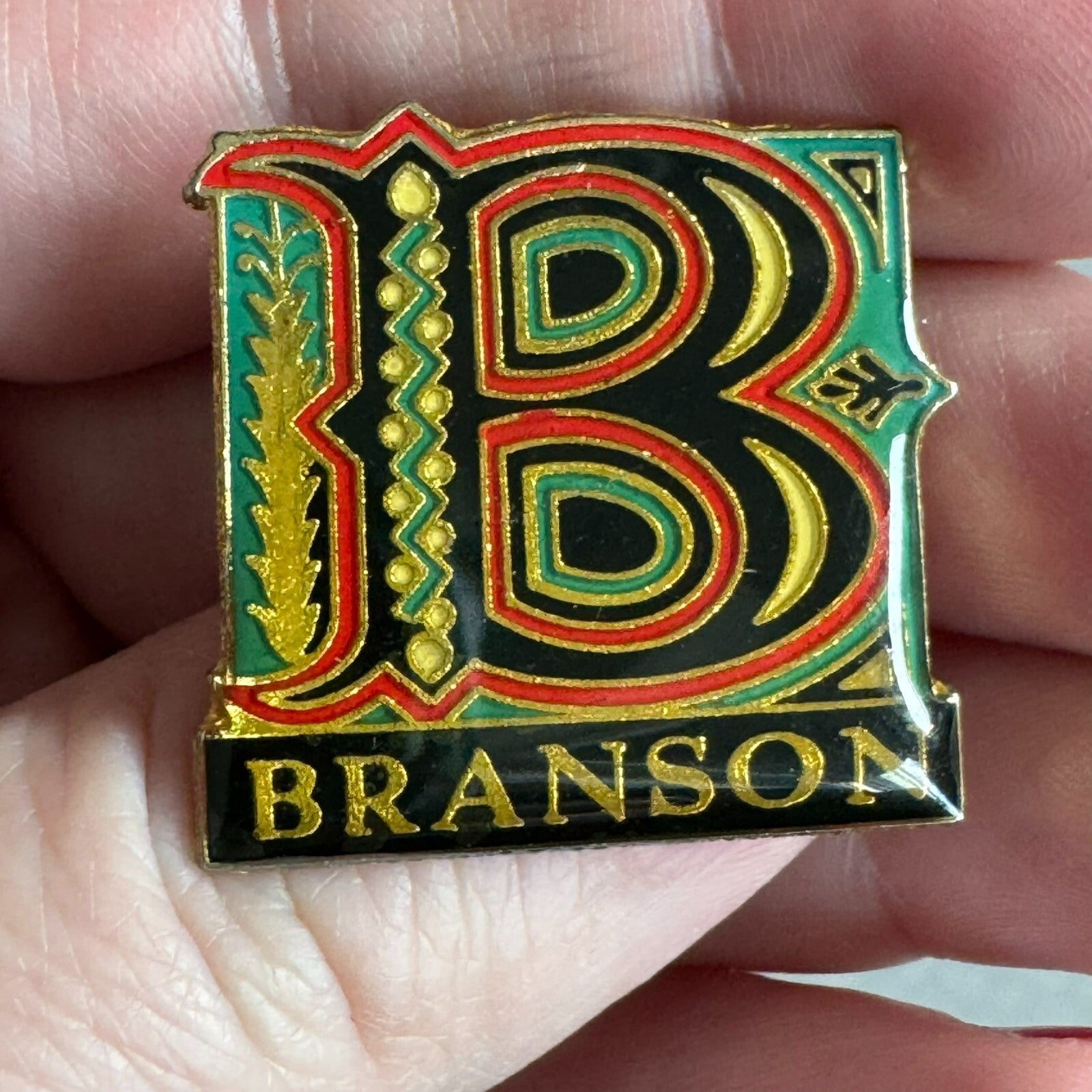 Vintage Branson Missouri Souvenir Lapel Pin MO