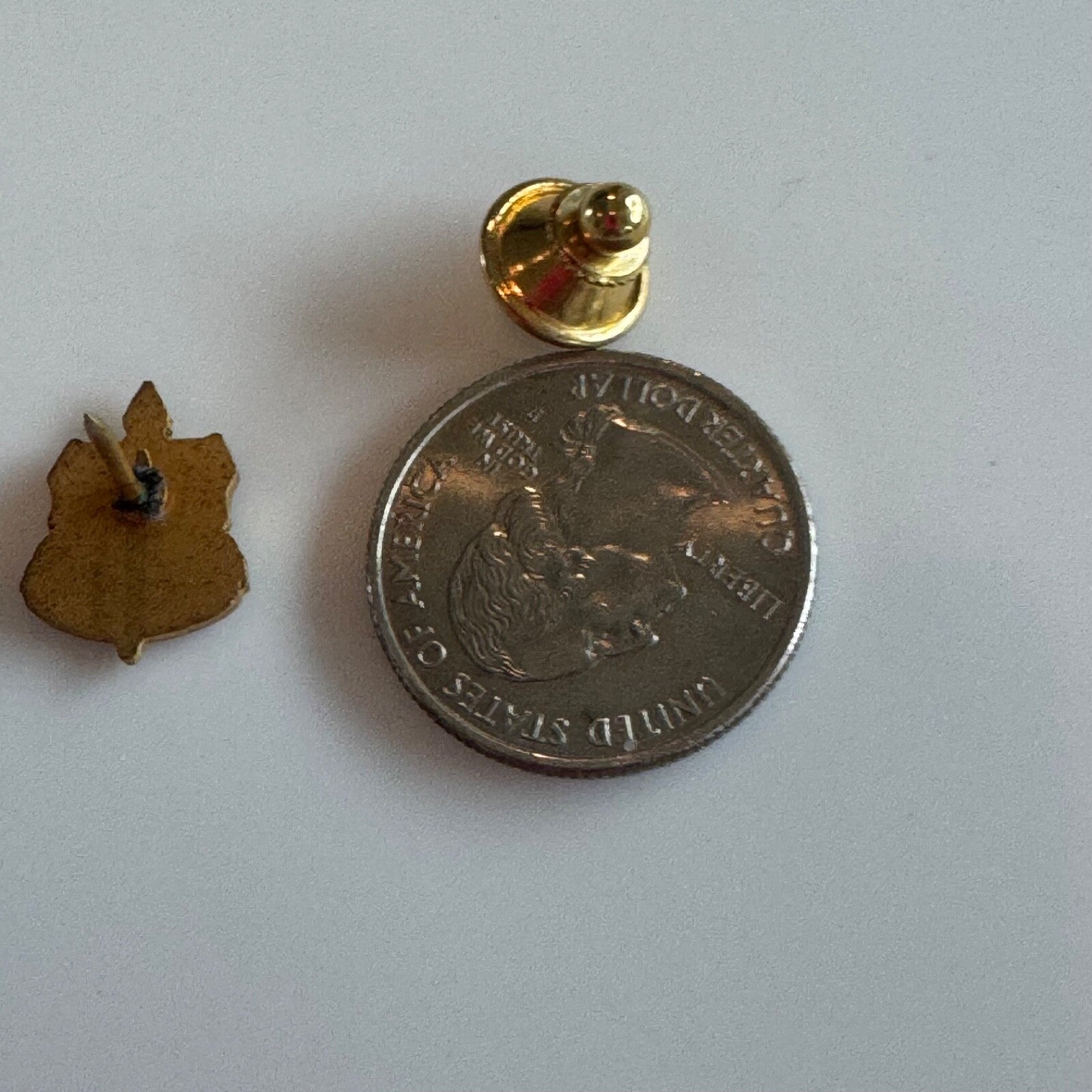 Vintage Phi Delta Kappa Education Honor Society Lapel Pin Tie Tack  Crest Shield