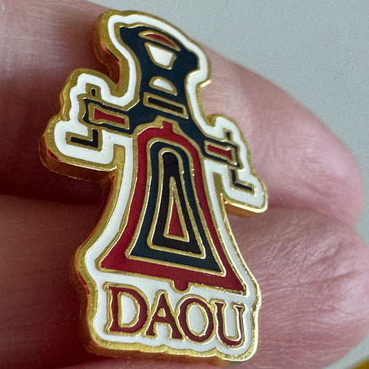 DAOU Vineyards Black and Red Lapel Pin Bell Image Paso Robles California