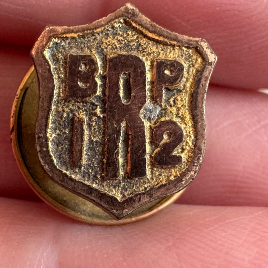 Antique Royal Black Preceptory 12 Screwback Lapel Pin RBP Glorious Twelfth