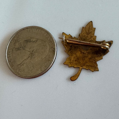 Vintage Trail B.C. British Columbia Maple Leaf Lapel Pin Canada