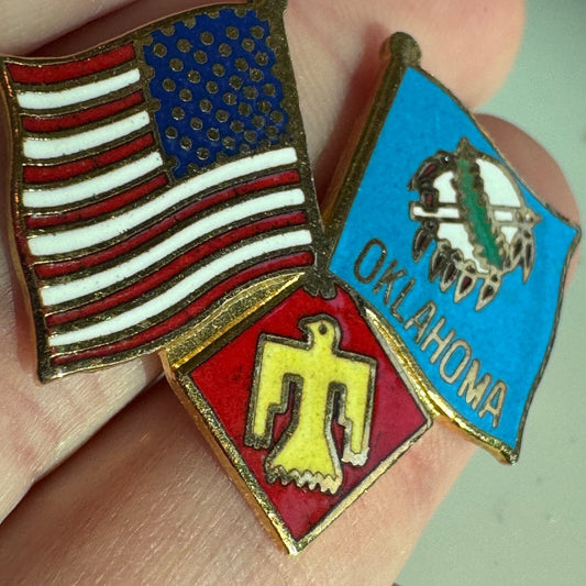 Vtg 45th Infantry United States and Oklahoma State Flag Pin American