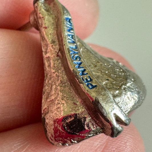 Vintage Hershey's Kiss Pennsylvania Souvenir Tourist Lapel Pin