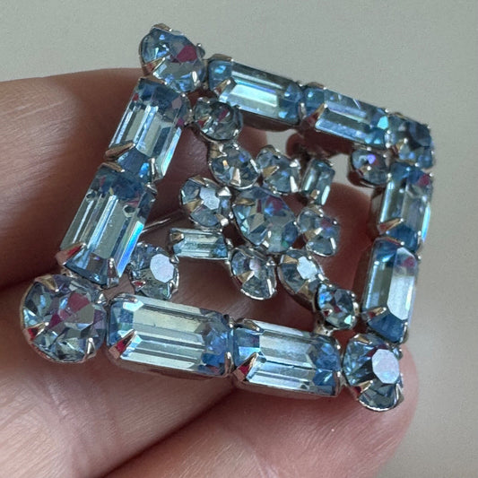 Stunning Vintage Silver Tone Blue Stone Crystal Geometric Brooch Pin