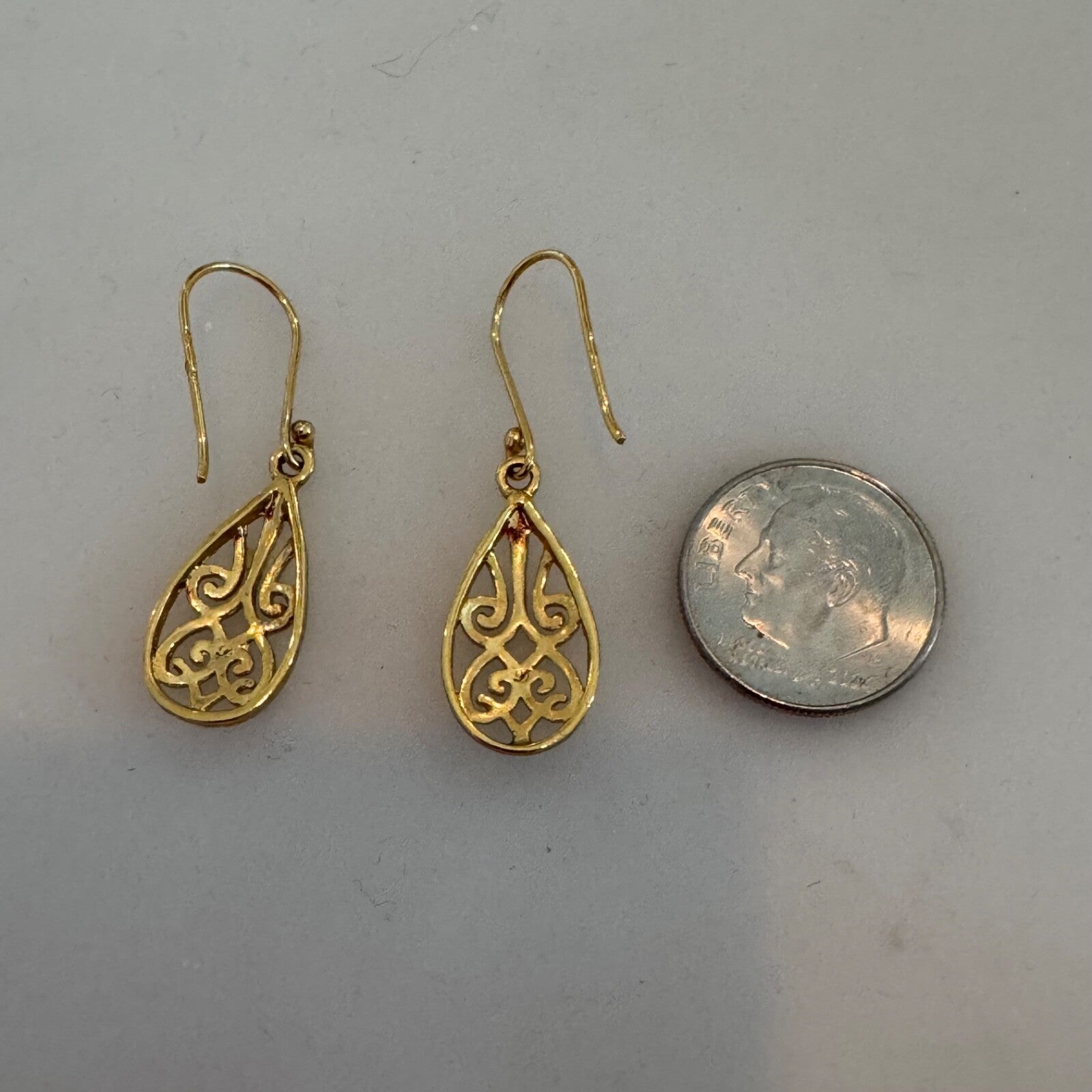 Sterling Silver Filigree Tear Drop Pierced Dangle Earrings Gold Tone 