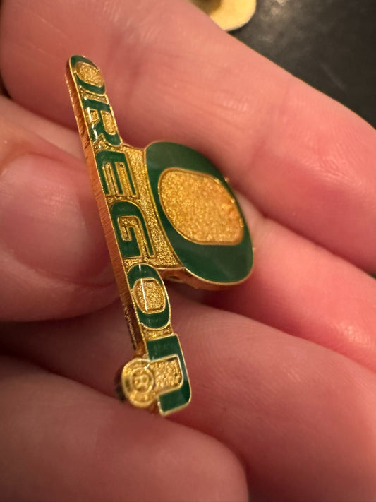 Retro University of Oregon Lapel Pin - Green Yellow Sparkle