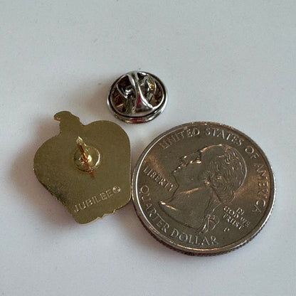 Vtg Big Apple Statue of Liberty New York City Skyline Souvenir Tourist Lapel PIn