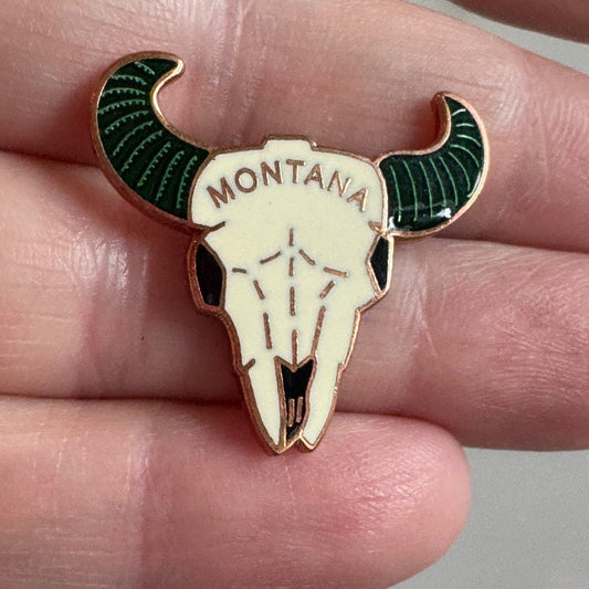 Vintage Montana Bison Skull Buffalo Cattle Souvenir Tourist Lapel Pin 