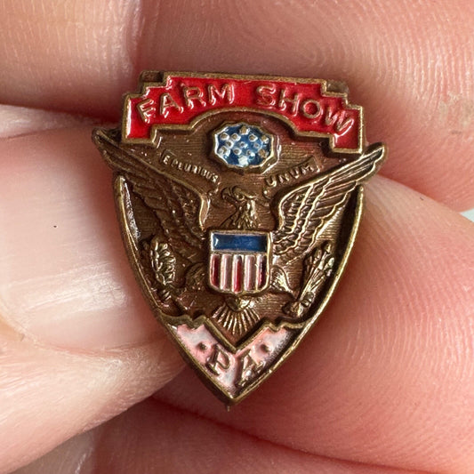 Vintage Pennsylvania Farm Show PA Eagle Lapel Pin – Patriotic Agriculture Theme