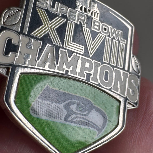 Vintage Seattle Seahawks Super Bowl XLVIII Champions Lapel Pin Wincraft