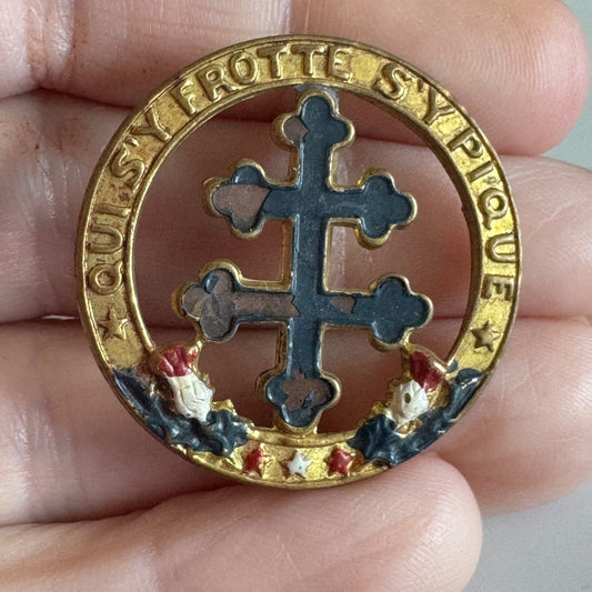 Qui s'y Frotte s'y Pique WWII WWI French Liberation Lorraine Cross