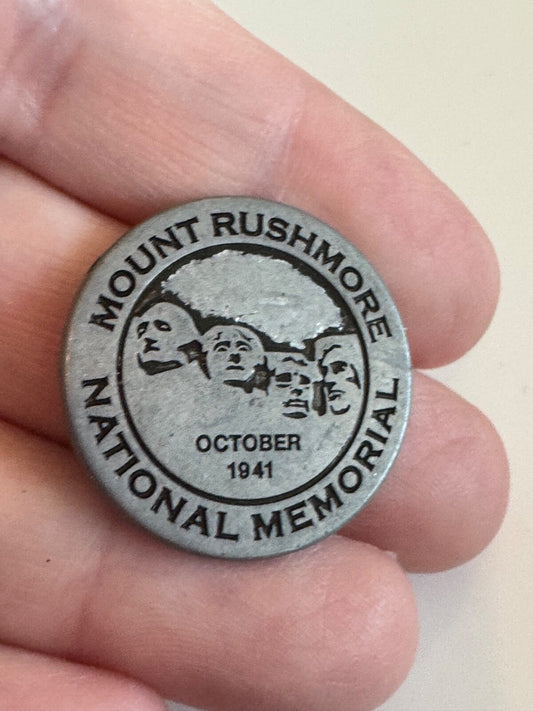 Vintage Gutzon Borglum Mount Rushmore National Memorial Challenge Coin Token