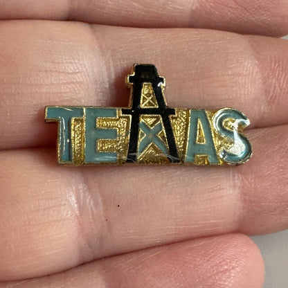 Vintage Texas Oil Rig Derrick Souvenir Tourist Lapel Pin 