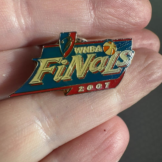 2007 WNBA Finals Lapel Pin - Phoenix Mercury Detroit Shock 