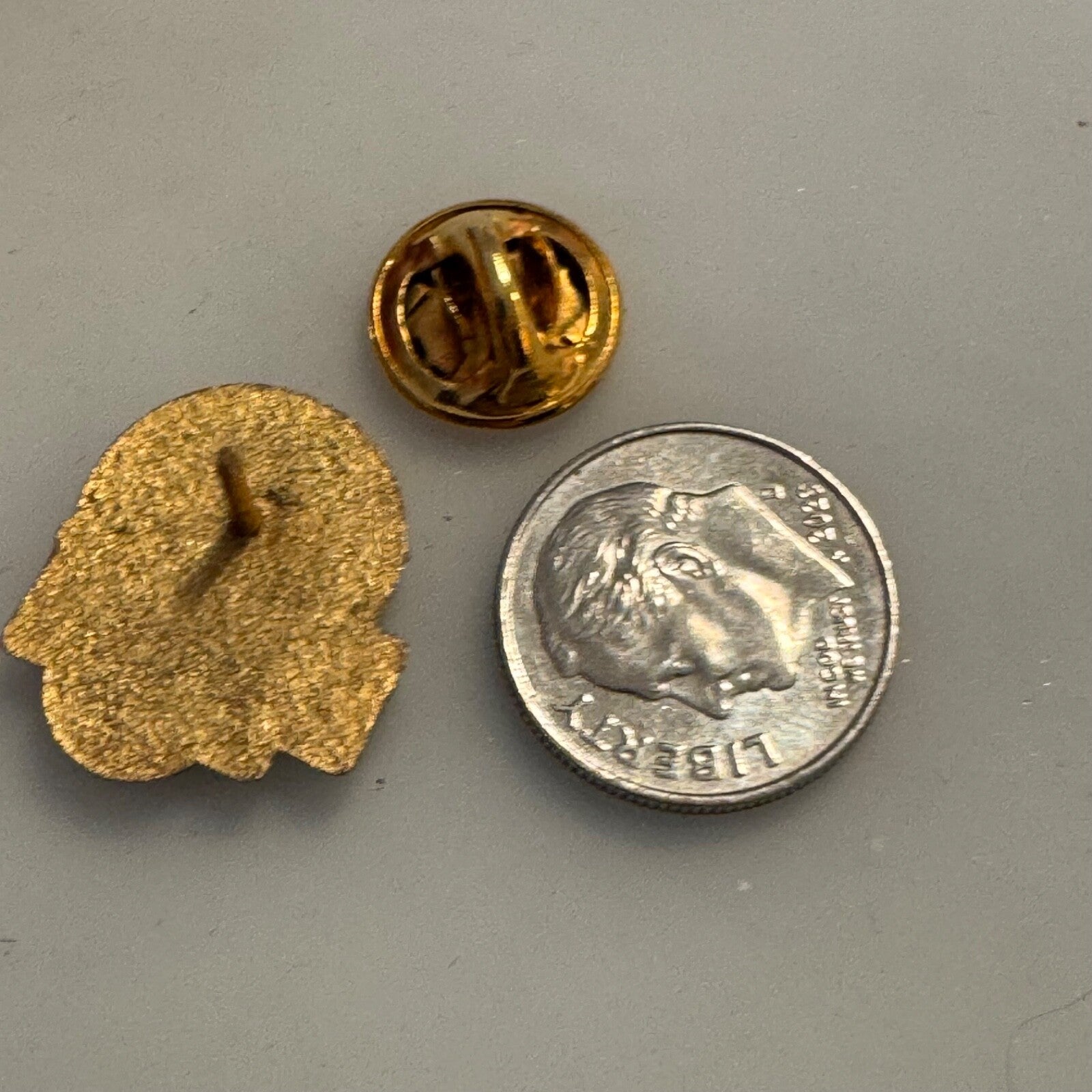 Vtg University of Missouri Athletic Scholarship Association V Club Tiger Pin