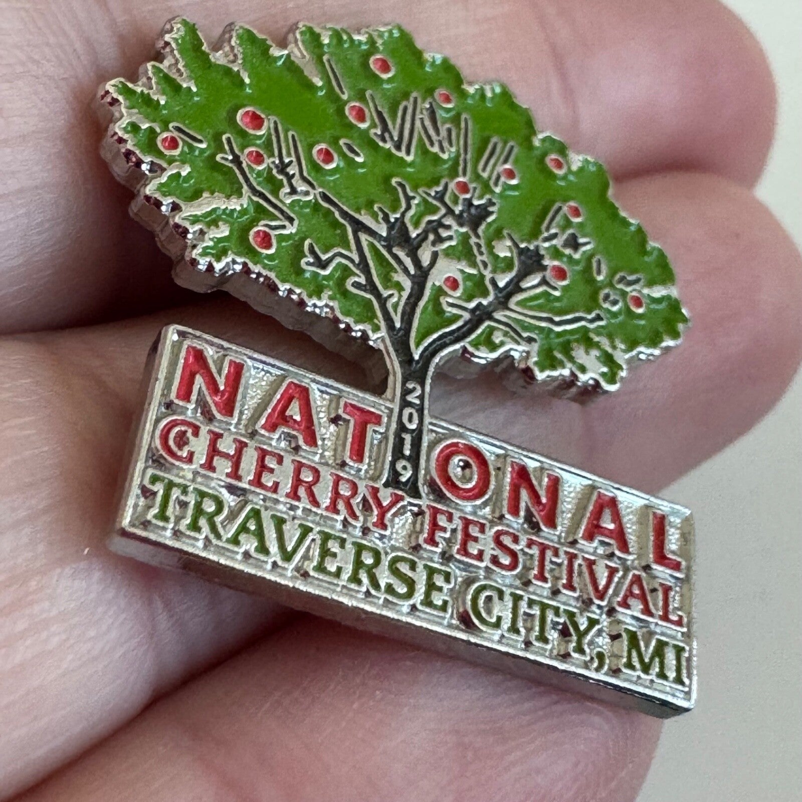 2019 National Cherry Festival Travers City Michigan Lapel Pin 