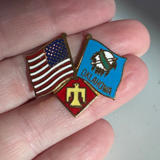Vtg 45th Infantry United States and Oklahoma State Flag Pin American