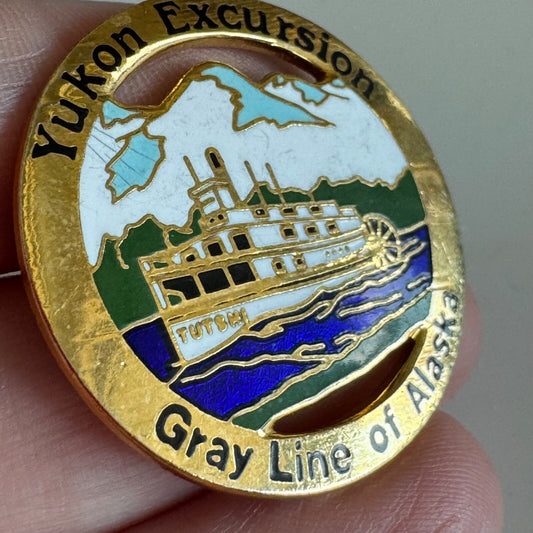 Vintage Yukon Excursion Gray Line of Alaska Lapel Pin Tutsni Riverboat Paddleboa