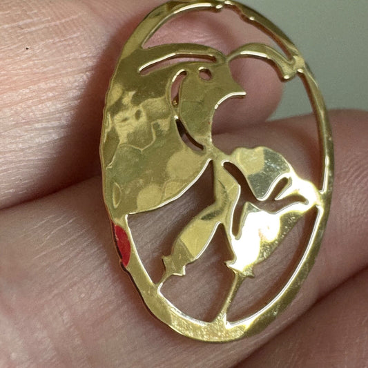 Vintage Gold Tone Wild Bryde Quail and Flower Lapel Pin Vertical Oval Shape RARE