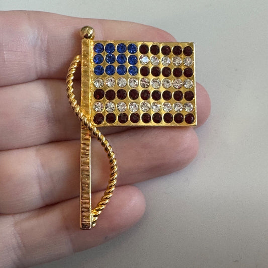 Gold Tone Rhinestone United States Flag Brooch Pin American Red White Blue