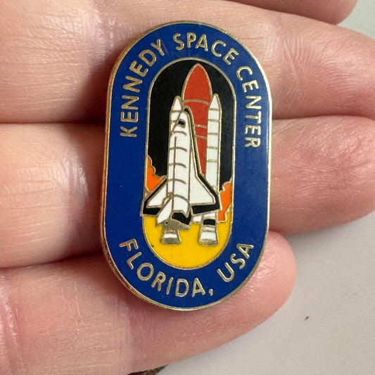 Vintage Kennedy Space Center Florida, USA Space Shuttle Enamel Lapel Pin