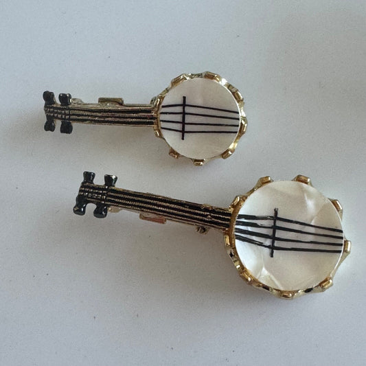 Vintage Gold Tone Banjo Duette Brooch Set Pin Pair of Brooches