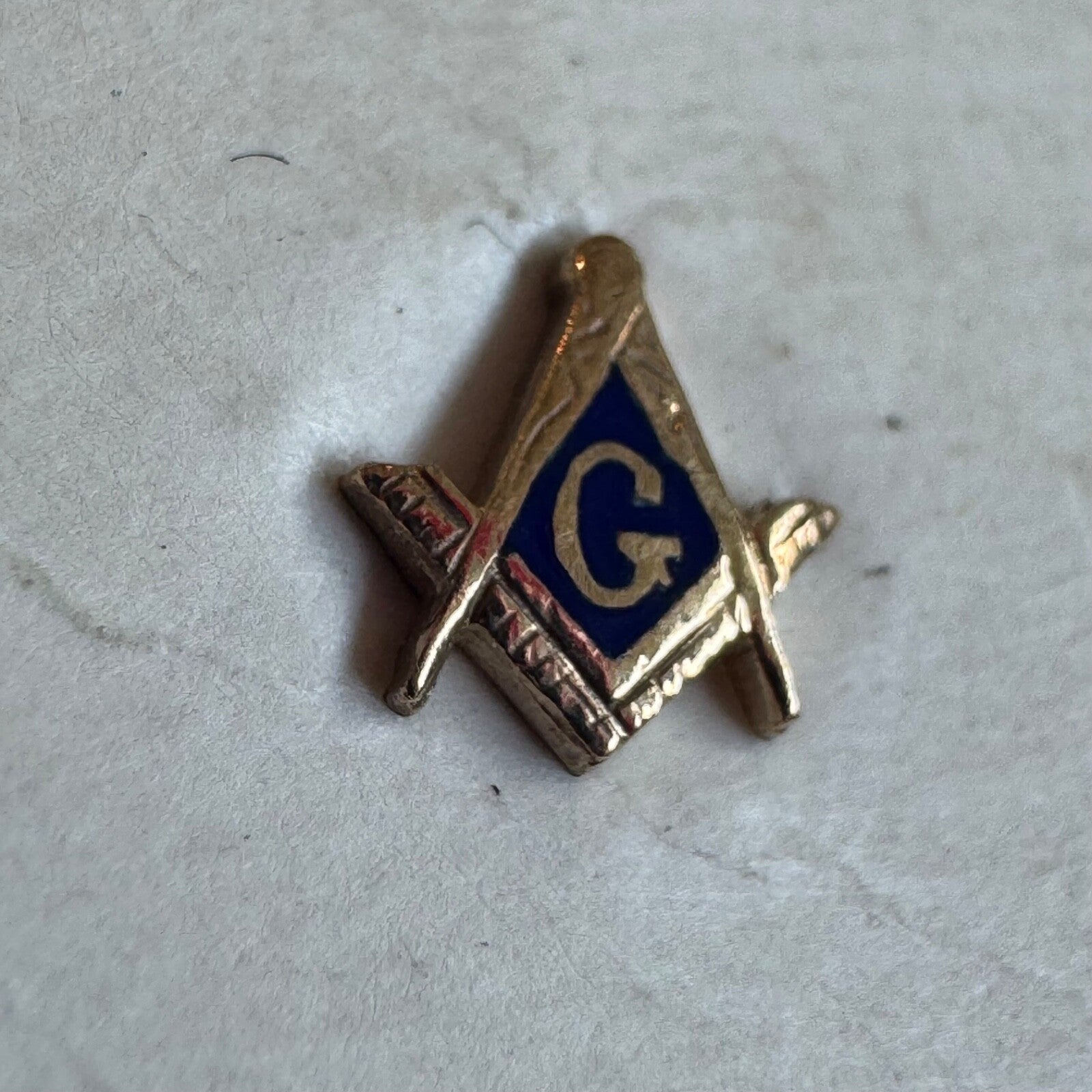 Vintage 14k Gold Mason Masonic Lapel Pin Tie Tack New on Card I. & R. Co.
