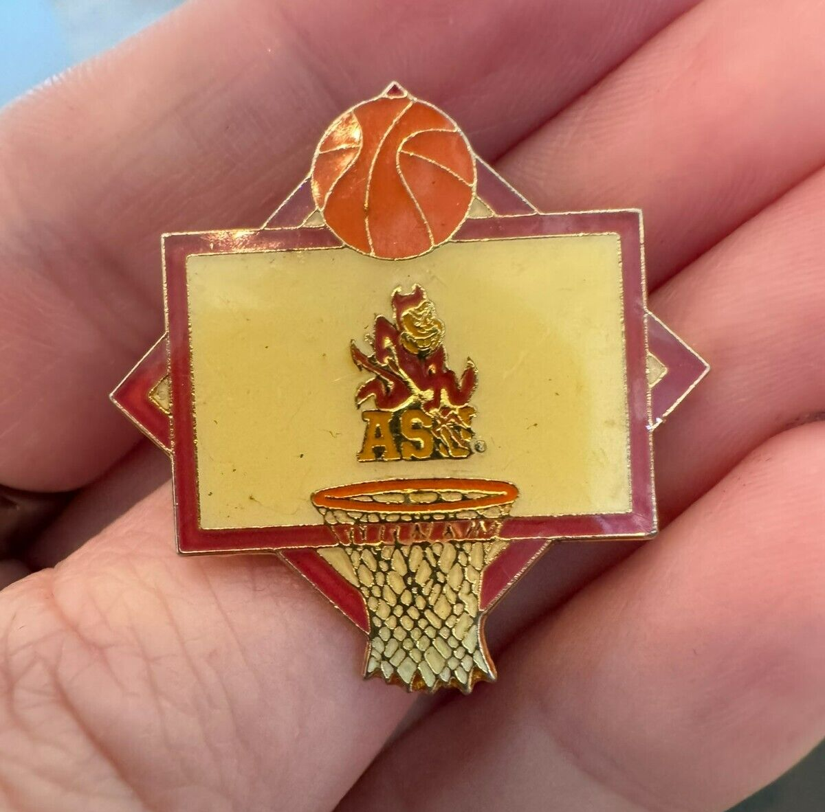 Arizona State University Sun Devils Basketball Hoop Lapel Pin ASU 1993