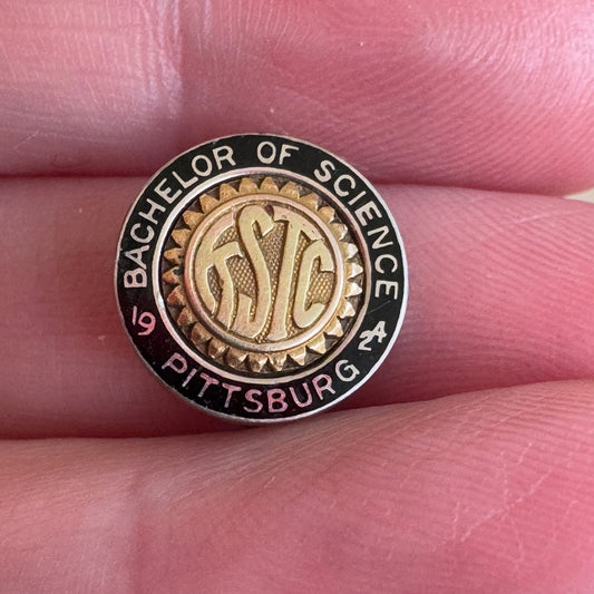 Antique 10k 1924 Kansas State Teachers College KSTC Pittsburg Pitt Lapel Pin