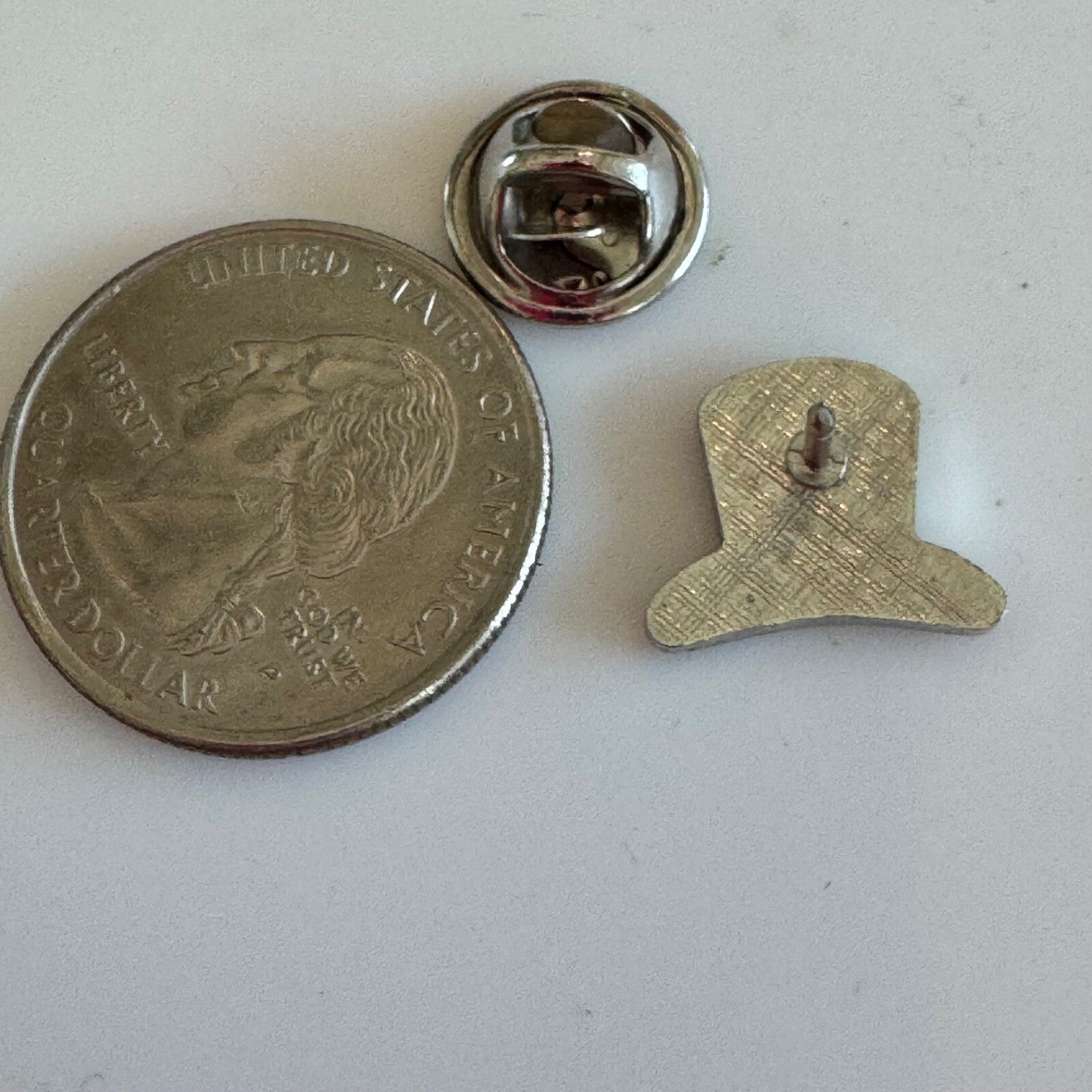 Farmers Insurance Topper Club Hat Pin – Silver Tone Recognition Badge