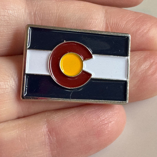 Vintage Colorado State Flag Enamel Souvenir Tourist Lapel Pin