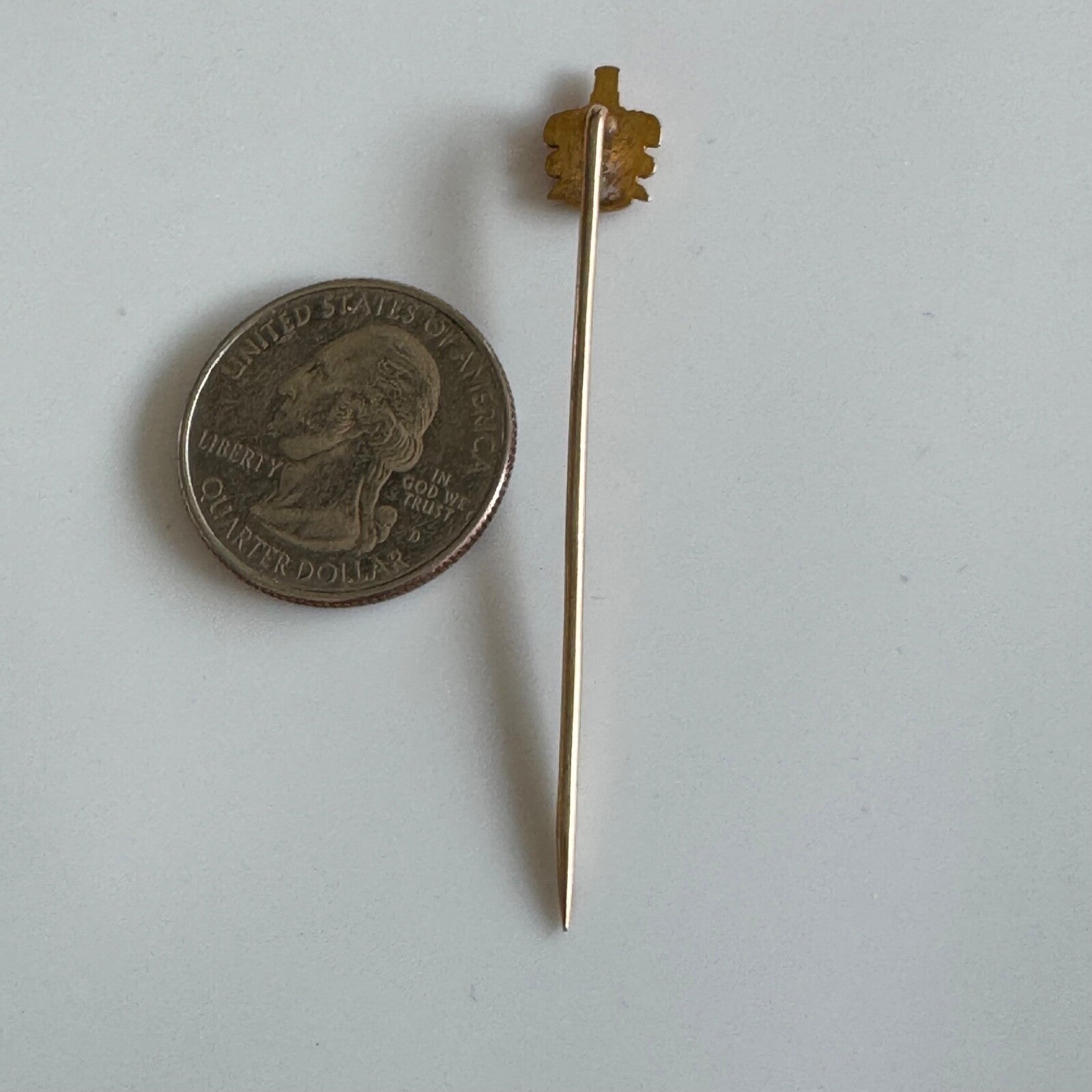 INCREDIBLE VINTAGE ANTIQUE? ALPHA TAU OMEGA CREST GOLD FRATERNITY STICK PIN