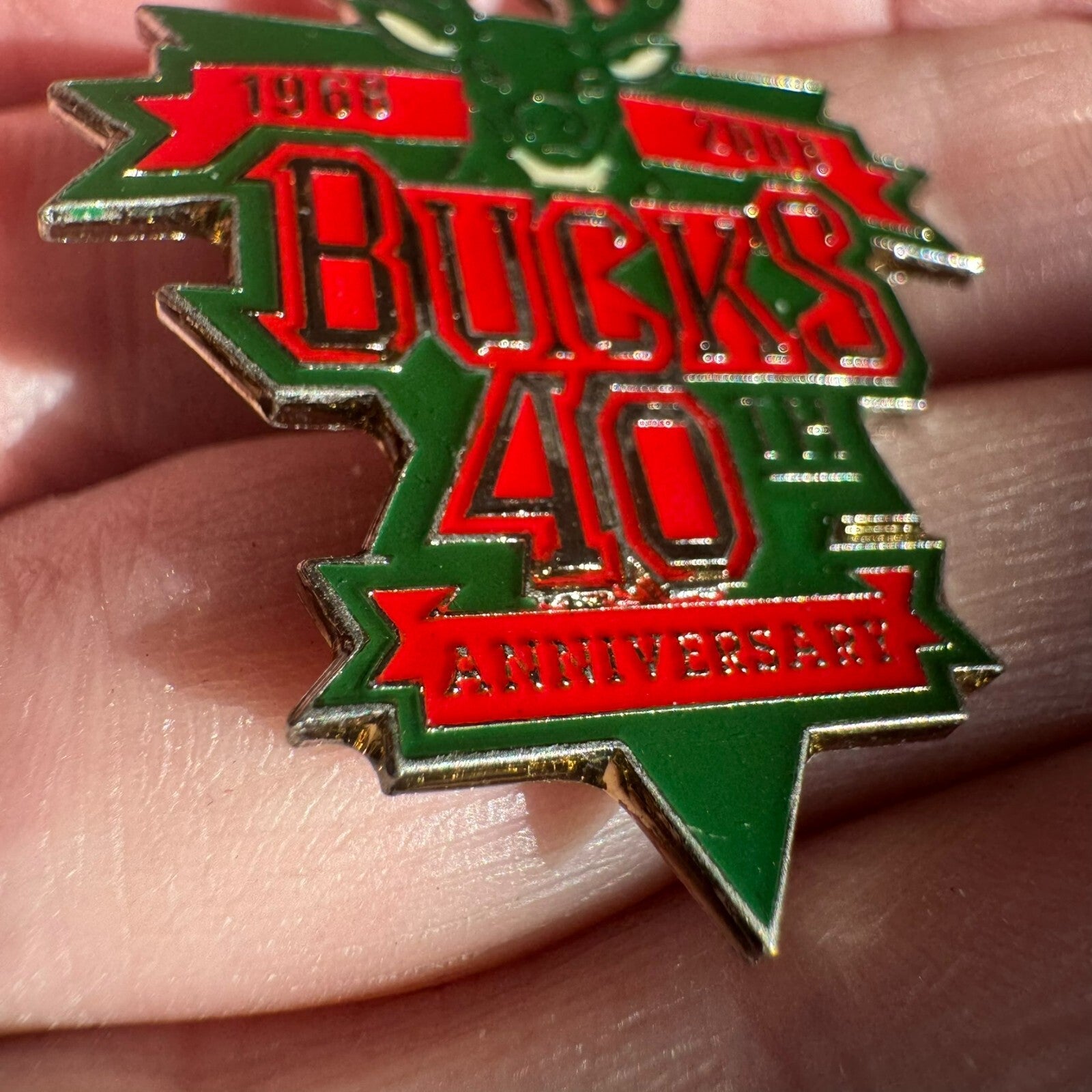 2008 Milwaukee Bucks 40th Anniversary Lapel Pin Souvenir Lapel Pin 