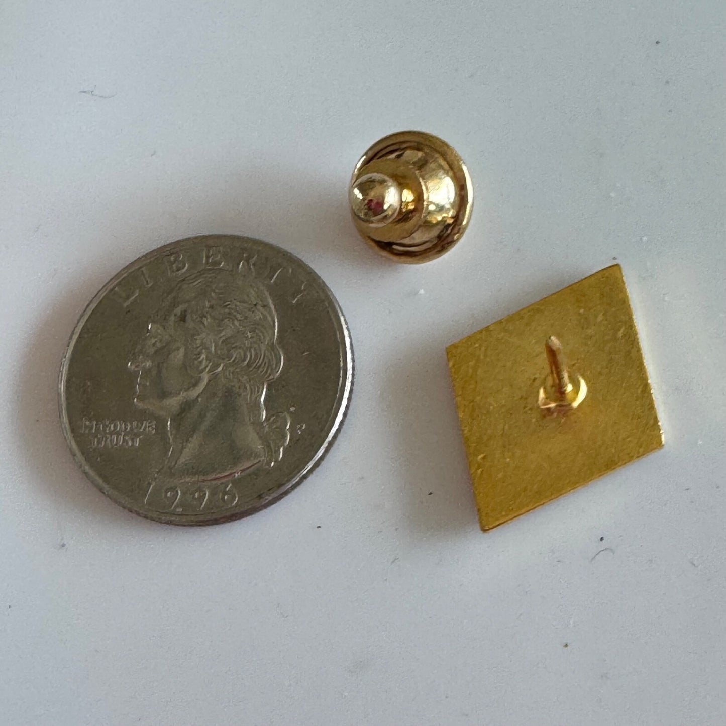 Vtg USMC First Division Guadalcanal Lapel Pin Enamel 1st Tie Tack