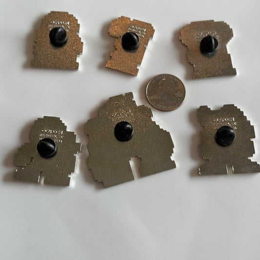 Lot of 6 CAPCOM Thinkgeek Mega Man Lapel Pin Lot 8-bit Megaman