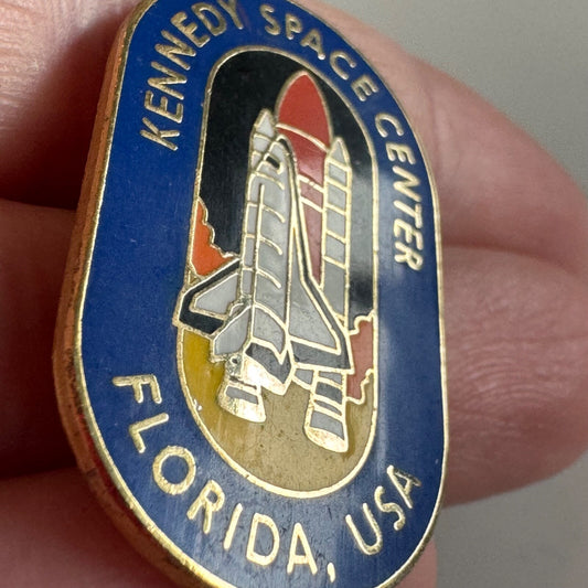 Vintage Kennedy Space Center Florida, USA Space Shuttle Enamel Lapel Pin