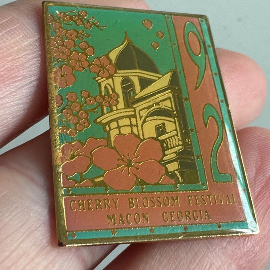 Macon Georgia 92 Cherry Blossom Festival Enamel Souvenir Pin 