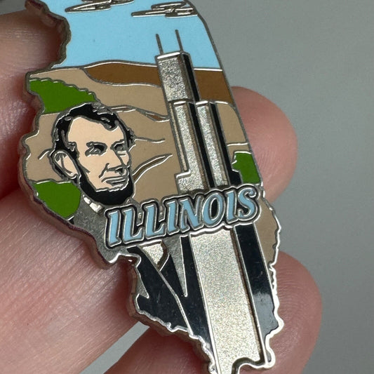 Illinois State Souvenir Pin – Lincoln and Willis Tower Design