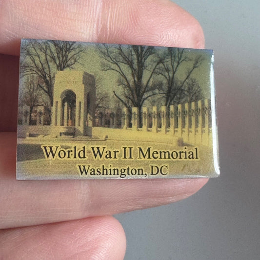 World War II Memorial Washington DC Pin National Landmark Souvenir Photo Realist
