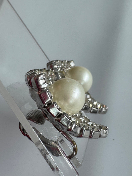 Vintage Kramer NY Rhinestone & Faux Pearl Clip-On Earrings – Shield Shape