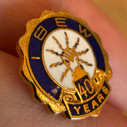 Vintage IBEW 40 Year Member Pin Tie Tack IBEW 