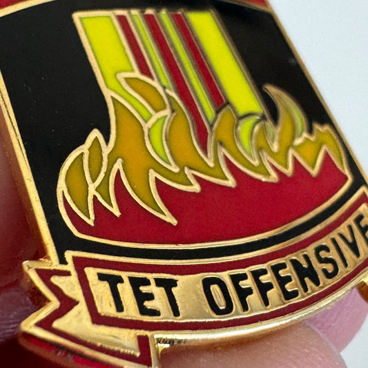 Survivor Tet Offensive Enamel Lapel Pin Gold Tone Vietnam