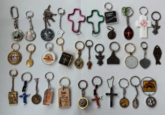 Lot of 30+ Vintage Religious Christian Keychains Key Chains Angels Crosses