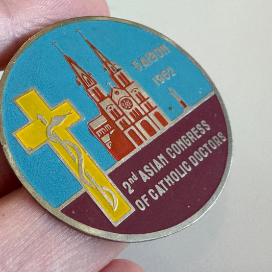 Vintage 1962 2nd Asian Congress of Catholic Doctors – Saigon Pin