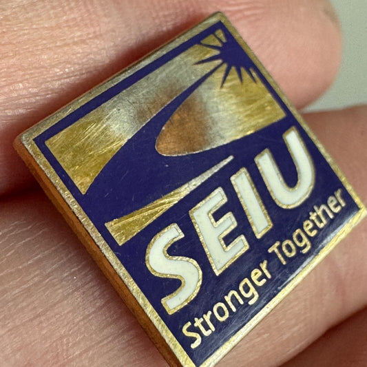 24K GP TERRYBERRY SEIU STRONGER TOGETHER COLLECTIBLE SOUVENIR LAPEL PIN