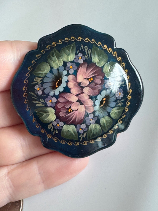 Vintage Hand Painted Russian Floral Lacquer Brooch – Blue Scalloped Signed